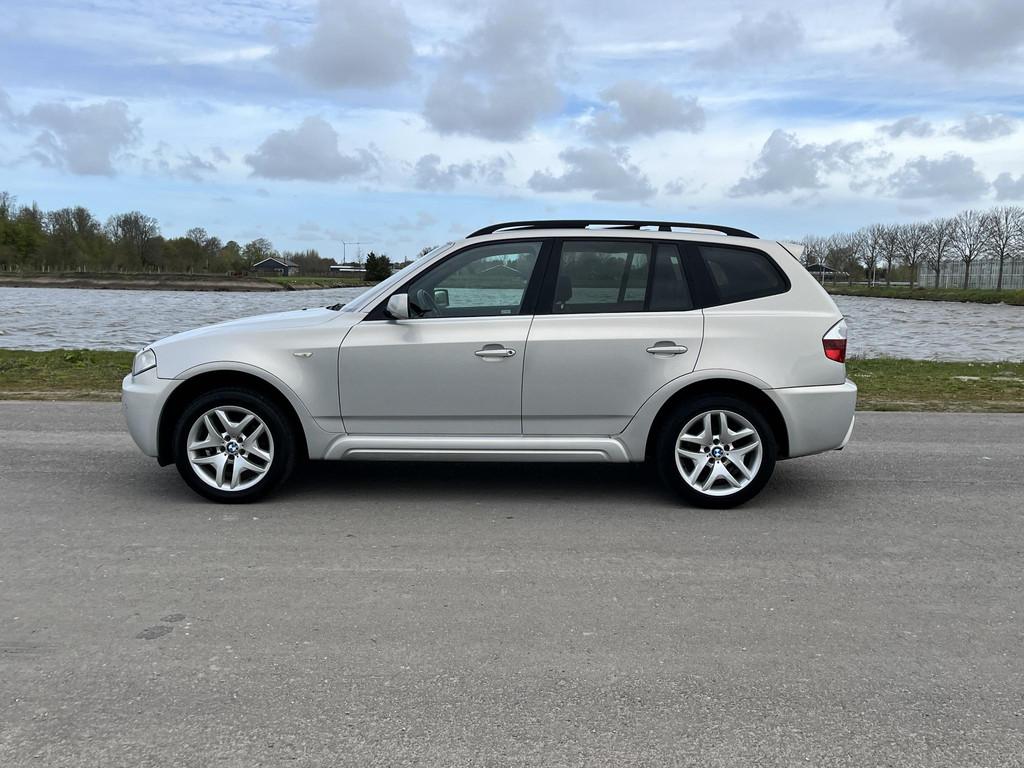 BMW X3 2.0d High Executive Pano, clima, trekhaak, Euro 5, 15 km/l, Leder, Bedrijf