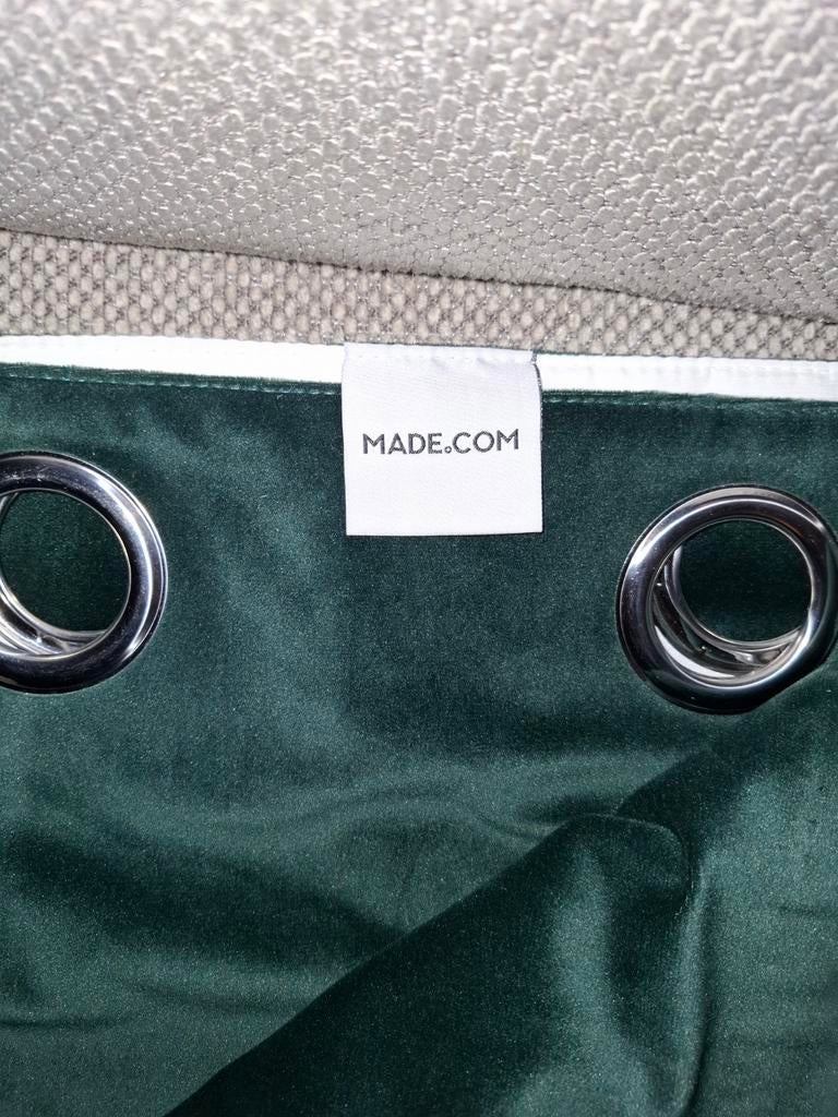 MADE verduisterende velvet gordijnen 330(b)x236(h). 2 delen, Ophalen of Verzenden, Zo goed als nieuw, 200 cm of meer, 200 cm of meer