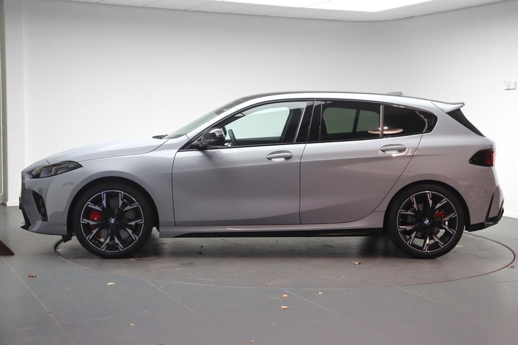 BMW 1 Serie 120 High Executive M Sport Automaat / Sportstoel, 156 pk, Met garantie (alle), Origineel Nederlands, Bedrijf
