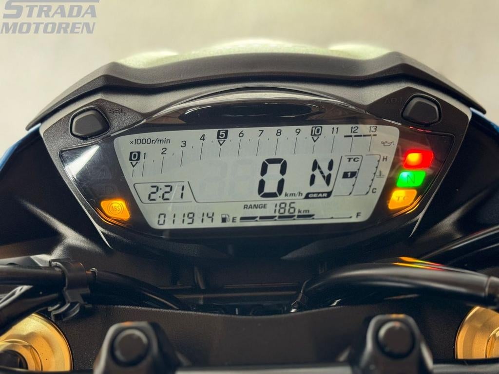 SUZUKI GSX-S 750 ABS (bj 2017) - foto 3