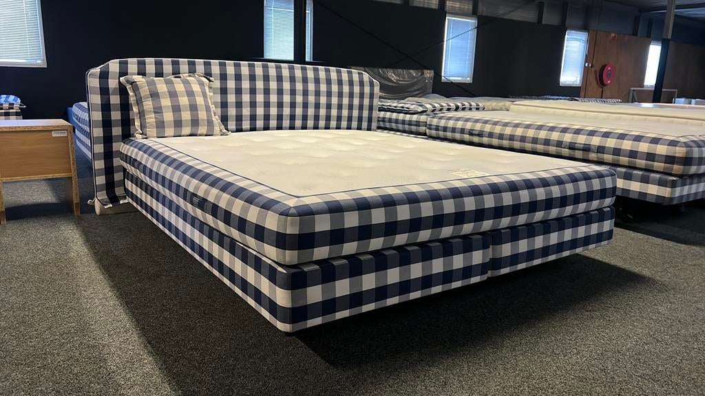 Hastens comfortable firm 180 x 210, Ophalen, 210 cm, Tweepersoons, Zo goed als nieuw
