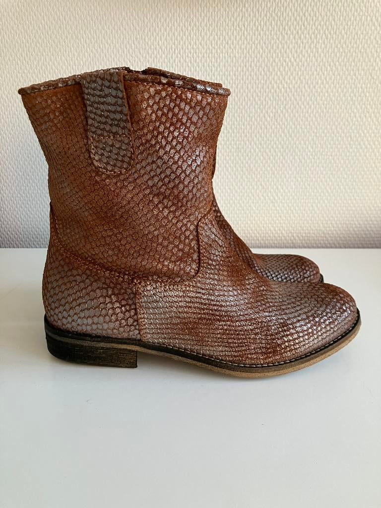 Bruine metallic korte laarzen Footwork, Bruin, Lage of Enkellaarzen, Ophalen of Verzenden, Zo goed als nieuw