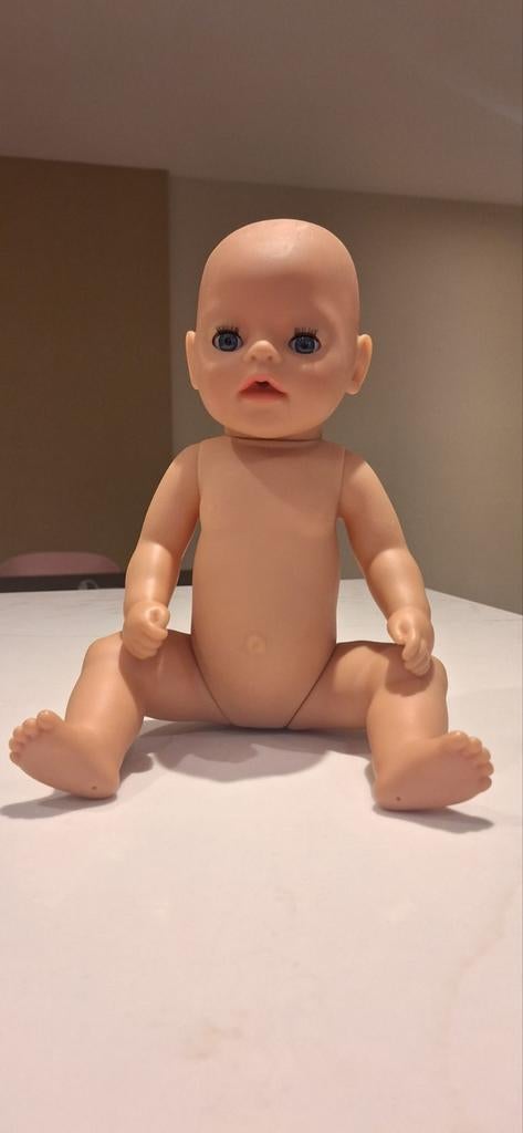 Zapf Creation Pop - 36 cm. Kan plassen., Kinderen en Baby's, Speelgoed | Poppen, Ophalen of Verzenden, Gebruikt, Babypop