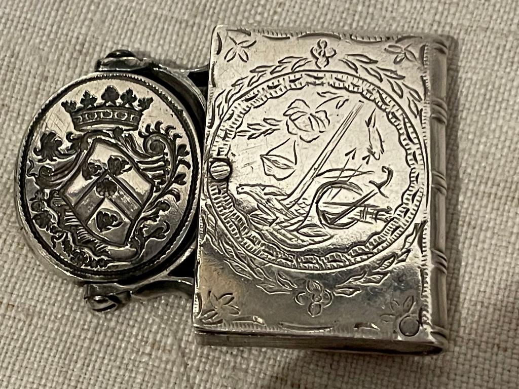 18de eeuw draaicachet verborgen cachet in boekje simulantje, Ophalen of Verzenden