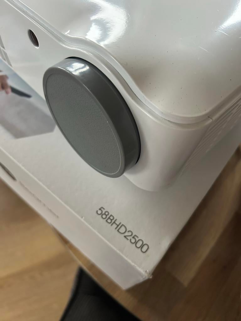 Salora Beamer - HD LED Projector, HD (720), LED, Ophalen of Verzenden, Zo goed als nieuw