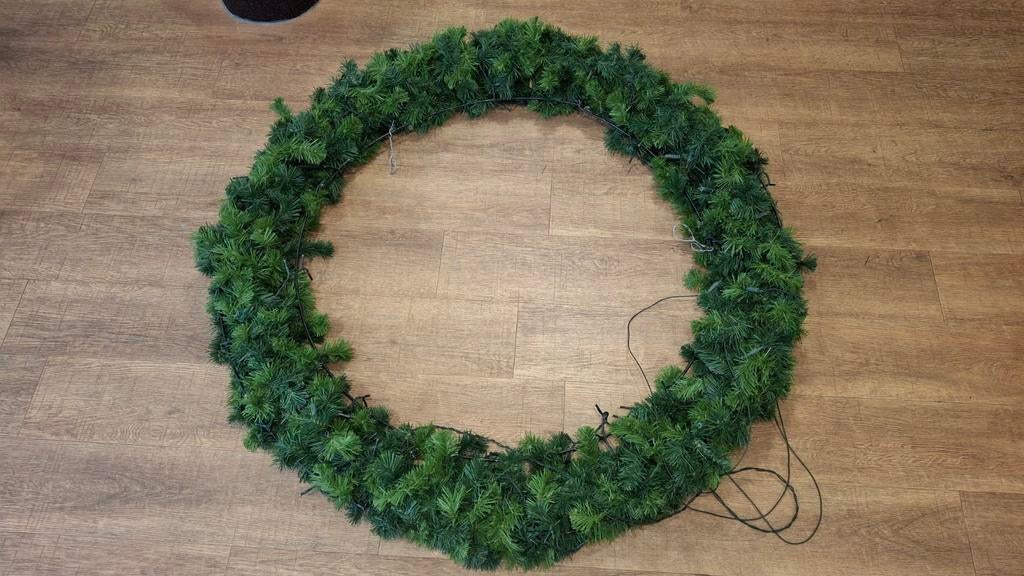 Grote kerstkrans, Huis en Inrichting, Ophalen, Zo goed als nieuw