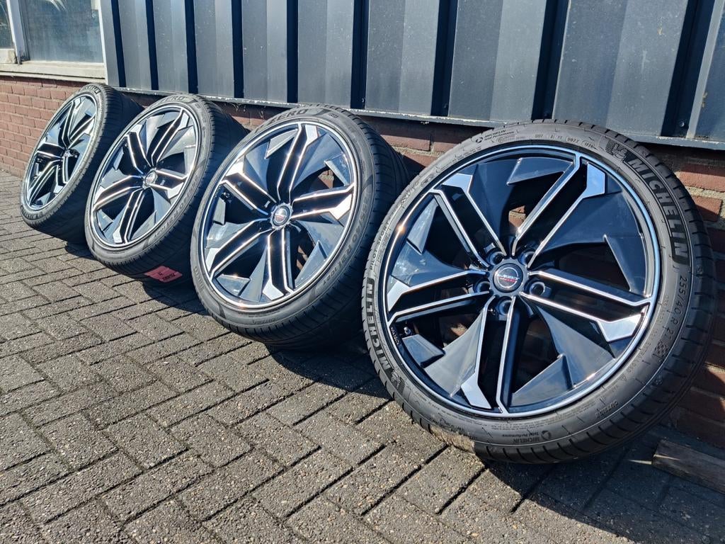21 inch Volkswagen Transporter T5 T6 Zomerset Borbet, Info@borbet.de, 255 mm, Banden en Velgen, Borbet