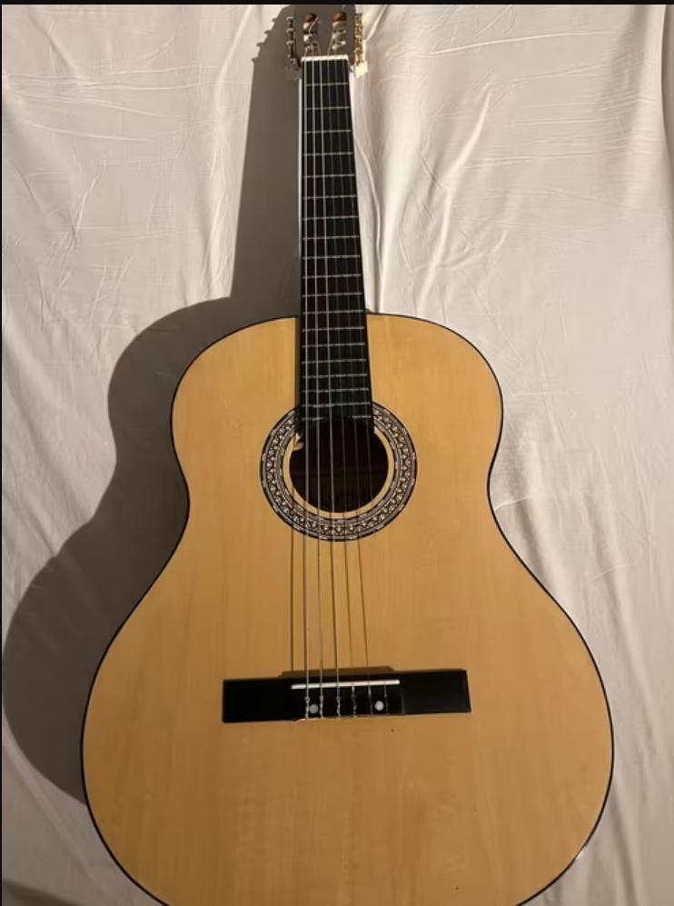 Martinez MTC Spaanse Gitaar + Draagtas, Ophalen, Zo goed als nieuw, Klassieke of Spaanse gitaar