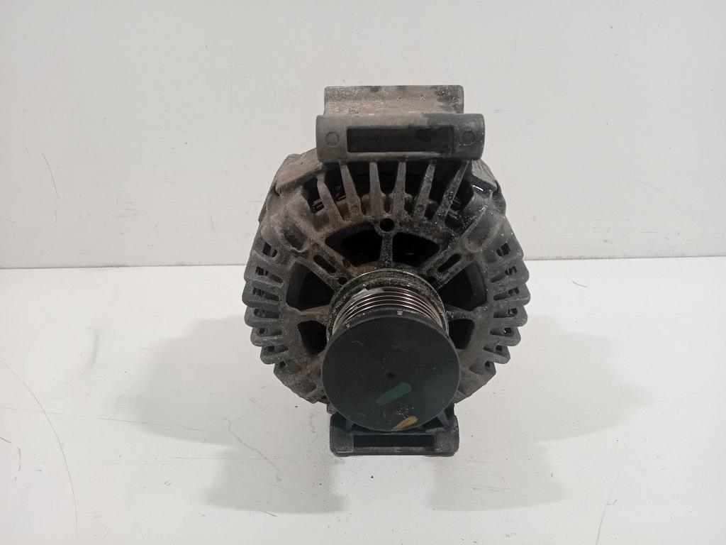 Dynamo Mercedes-Benz C-Klasse, Onderdelen@venauto.nl, Van der Ven Autorecycling B.V., Gebruikt, Ettenseweg 76, 4706 PB Roosendaal, The Netherlands