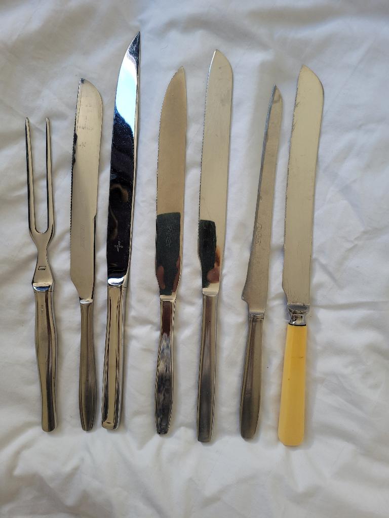 Gero Zilmeta trancheervork, broodmessen en vleesmessen, Huis en Inrichting, Keuken | Bestek, Ophalen of Verzenden, Zo goed als nieuw