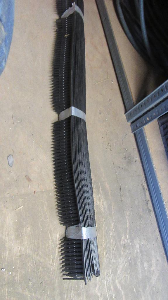 Tk partijj nieuwe kunststof vogelschroot vogelschroten., Doe-het-zelf en Verbouw, Overige materialen, Nieuw, 15 m² of meer, Ophalen