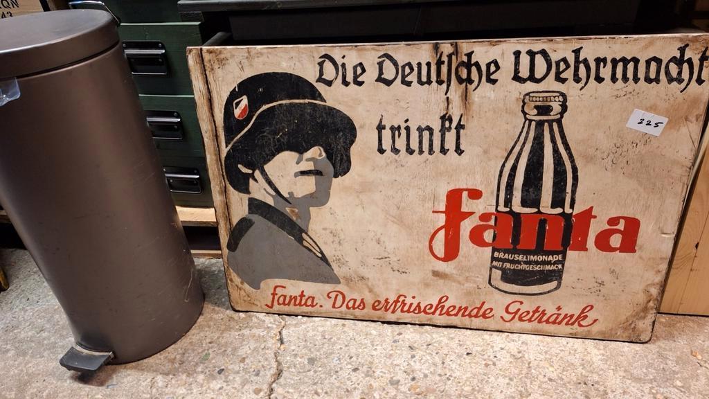 FANTA wehrmacht, Verzamelen, Militaria | Tweede Wereldoorlog, Ophalen of Verzenden, Nederland, Embleem of Badge