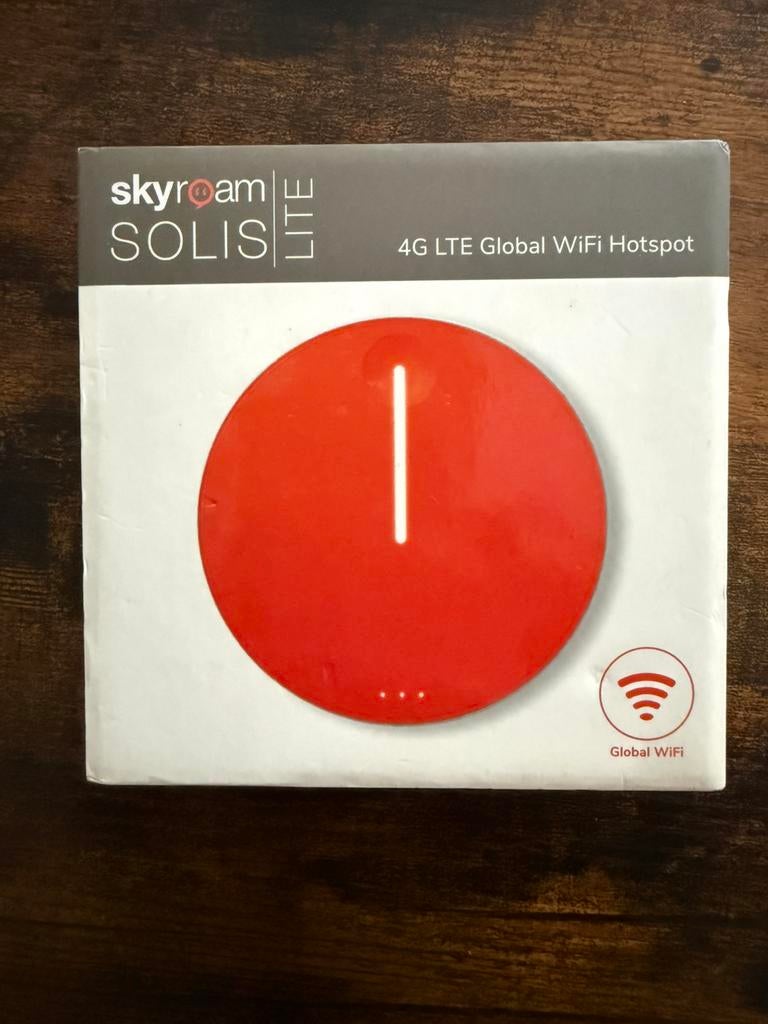 Skyroam Solis Lite 4G WiFi Hotspot, Computers en Software, Routers en Modems, Zo goed als nieuw, Ophalen