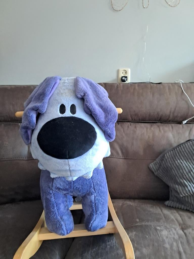 Hobbelpaard woezel, Ophalen