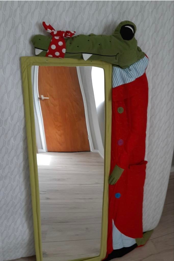 Krokodillen spiegel IKEA, Ophalen, Zo goed als nieuw