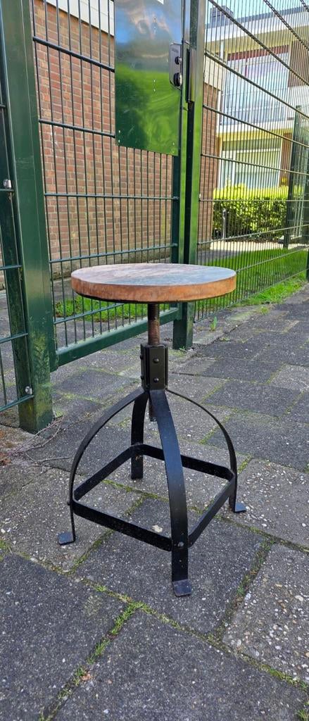 WOOOD pianokruk, Huis en Inrichting, Krukjes, Ophalen of Verzenden