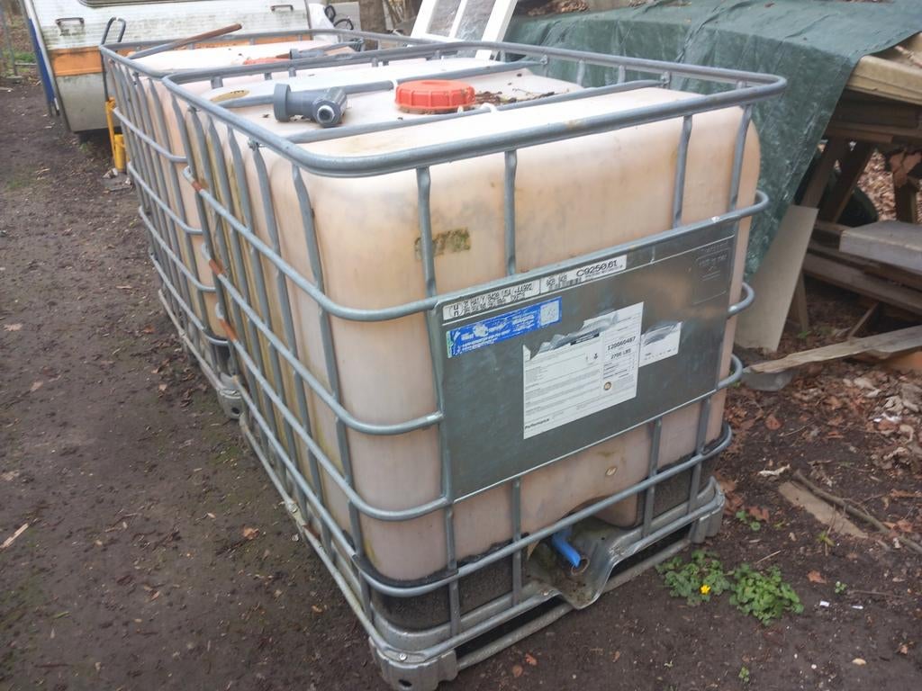 Watertank 1000L met afsluiter en slangaansluiting, Tuin en Terras, Ophalen, Gebruikt