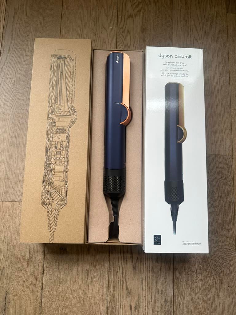 Dyson  Aistrait *nieuw*, Sieraden, Tassen en Uiterlijk, Uiterlijk | Haarverzorging, Ophalen of Verzenden, Zo goed als nieuw, Krultang of Stijltang