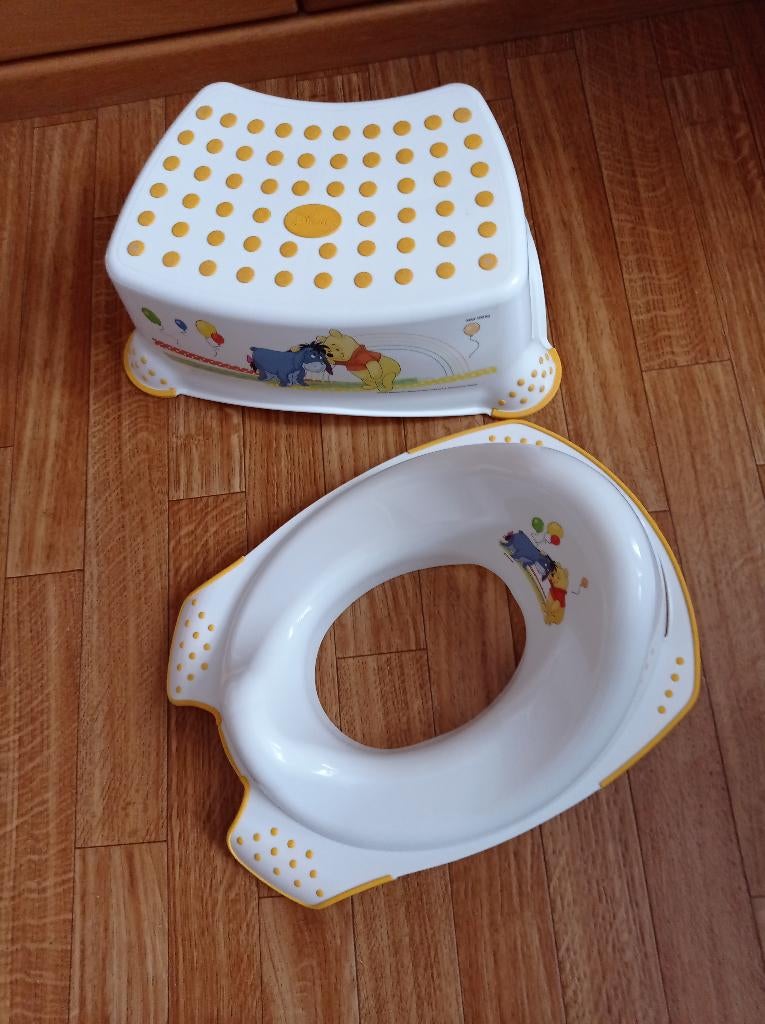 Disney Winnie the Pooh Opstapje + Kinder-wc-brilverkleiner, Kinderen en Baby's, Ophalen of Verzenden, Zo goed als nieuw