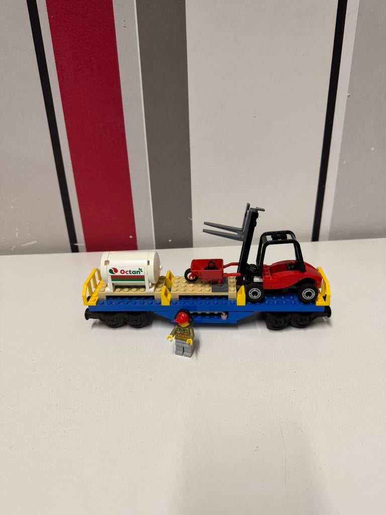 LEGO city treinwagon 60052, Kinderen en Baby's, Speelgoed | Duplo en Lego, Ophalen of Verzenden, Zo goed als nieuw