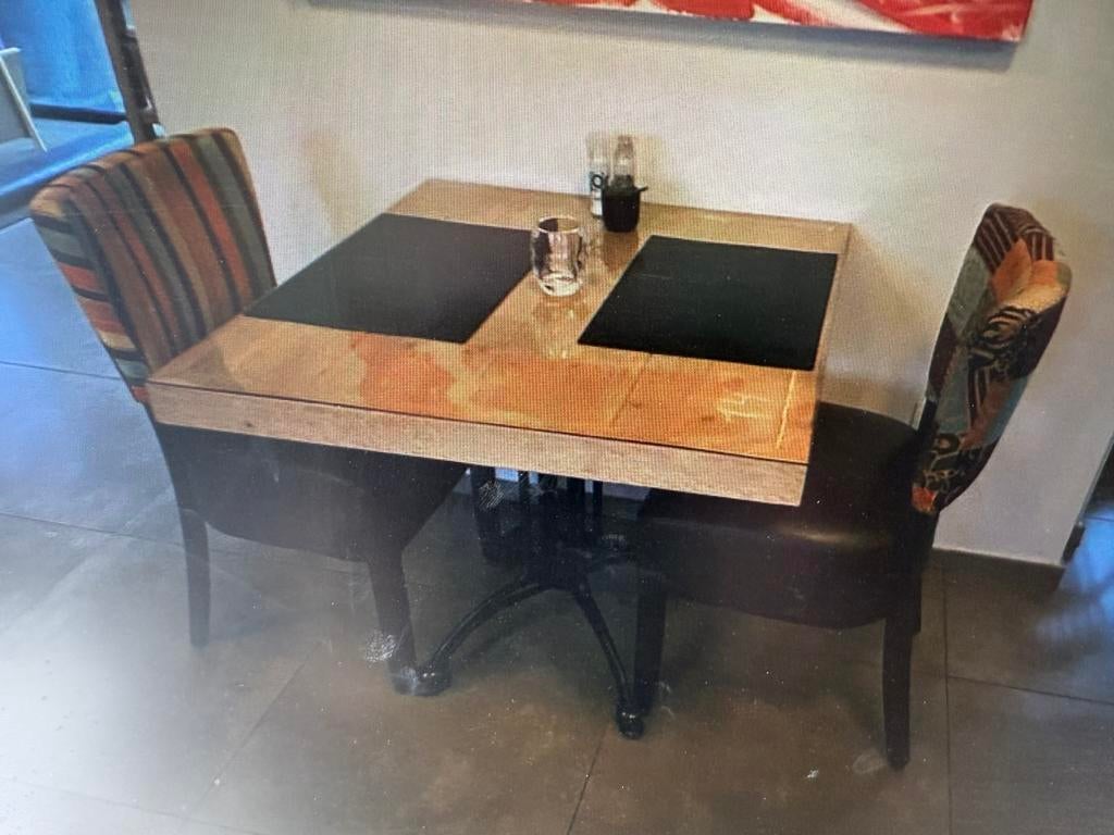 Partij stoelen en tafels, Ophalen