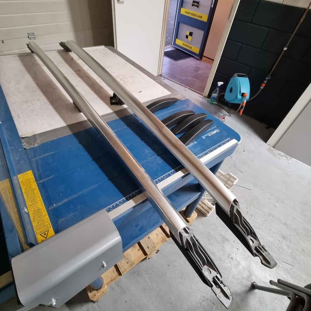 Dakdragers Volkswagen Caddy, Ophalen