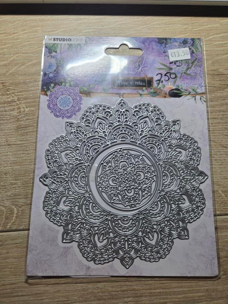 mal Studiolight mandala, Ophalen of Verzenden, Nieuw, Overige thema's, Pons of Mal