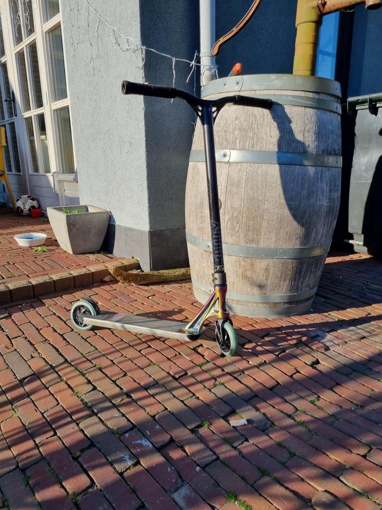 Stuntstep regenboog kleur - Zo goed als nieuw, Ophalen of Verzenden, Zo goed als nieuw, Overige typen