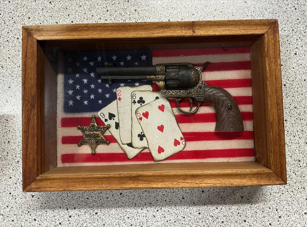 Western Decoratie: Revolver, Speelkaarten & Sheriff Ster, Ophalen, Gebruikt