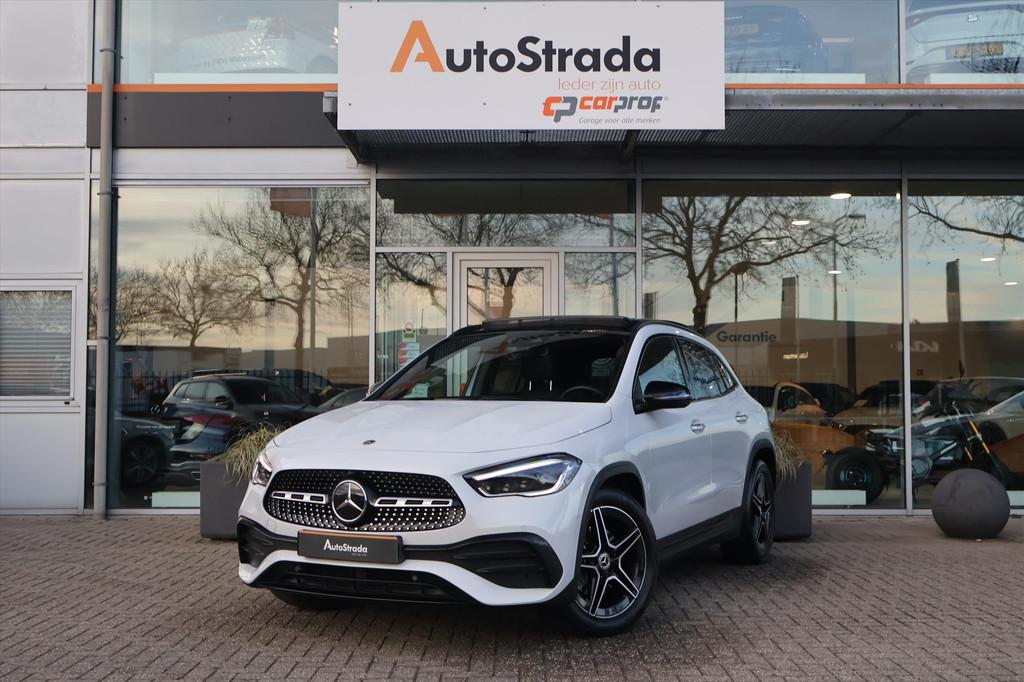 Mercedes GLA 200 AMG-Line 163pk | ACC | Pano | Keyless | Sfe, 4 cilinders, Met garantie (alle), SUV of Terreinwagen, 1332 cc