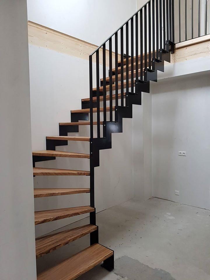 Kwartslagtrap staal op maat – Strak design & topkwaliteit, Ophalen of Verzenden, Nieuw, Trap, 2 tot 4 meter