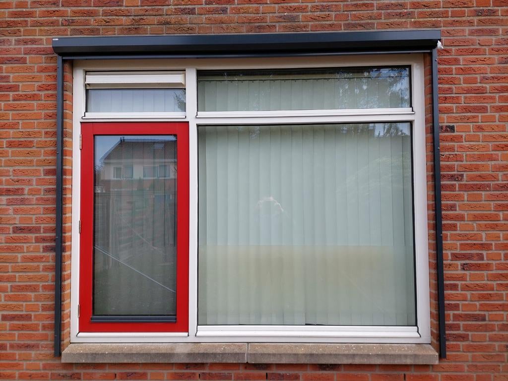 Zonnescherm zo goed als nieuw, Ophalen, Zo goed als nieuw, Screen