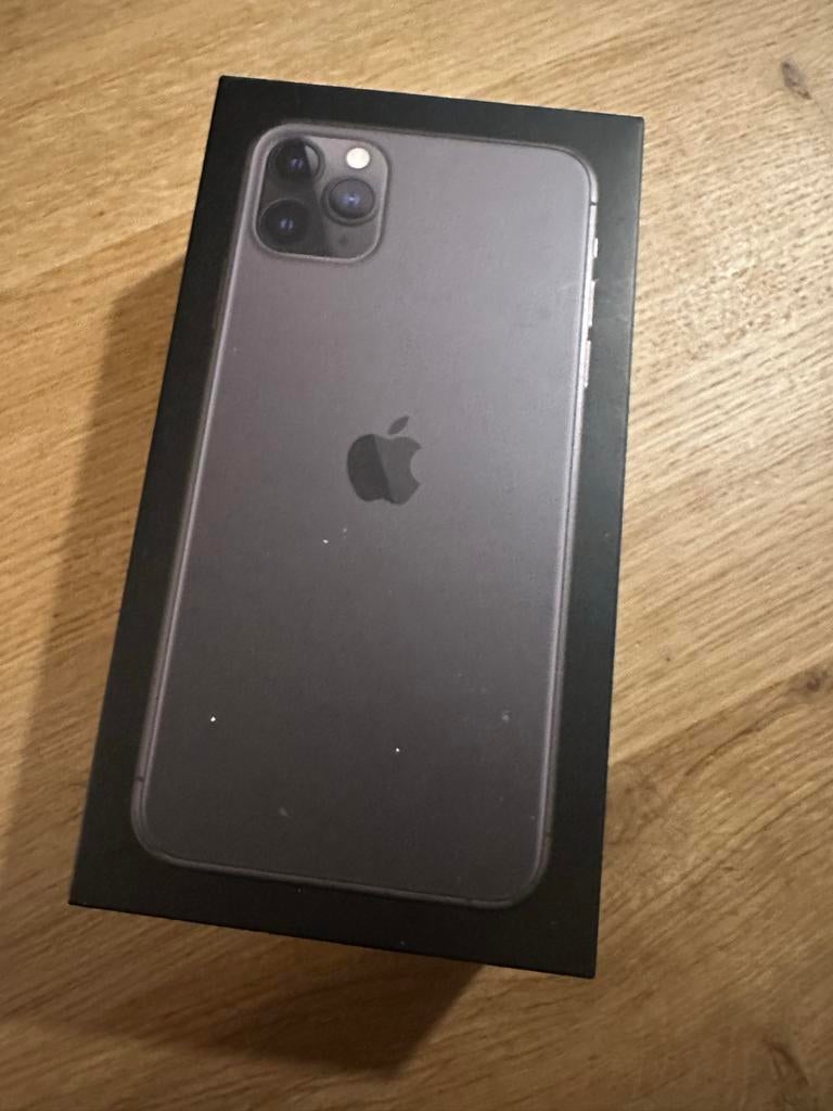 iPhone 11 Pro Max, Telecommunicatie, Mobiele telefoons | Apple iPhone, IPhone 11 Pro Max, Zo goed als nieuw, Zonder simlock, Grijs