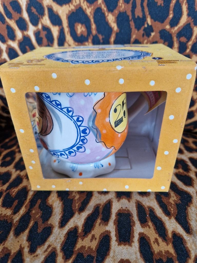 Blond Amsterdam - Prinses Beatrixfonds met certificaat, Blond Amsterdam, Nieuw, Ophalen of Verzenden, Kop(pen) en/of Schotel(s)