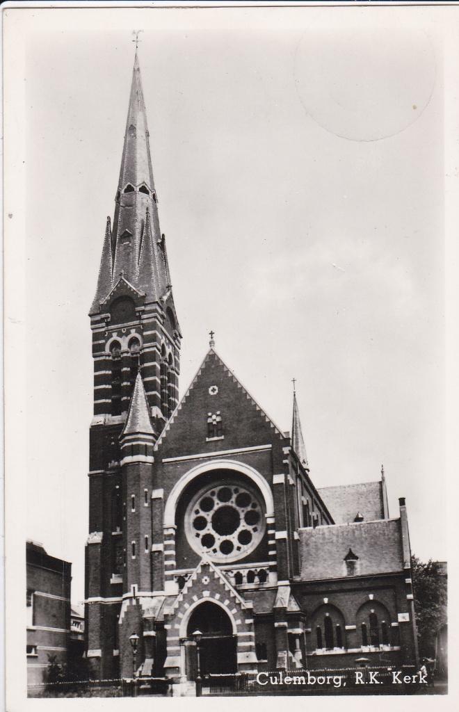culemborg 2 x kerk :   rk kerk/ nh kerk, Verzamelen, Ansichtkaarten | Nederland, Ophalen of Verzenden, Voor 1920, Noord-Brabant