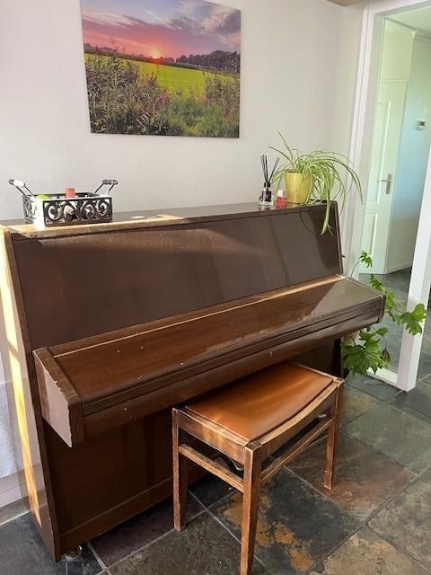 piano, Muziek en Instrumenten, Piano's, Ophalen, Gebruikt, Bruin, Piano