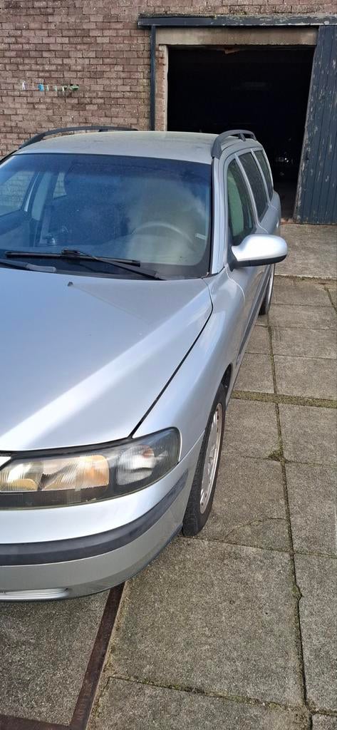 Te koop volvo v70 2.4 Youngtimer met lage kilometerstand, Auto-onderdelen, Ophalen, Gebruikt, Volvo