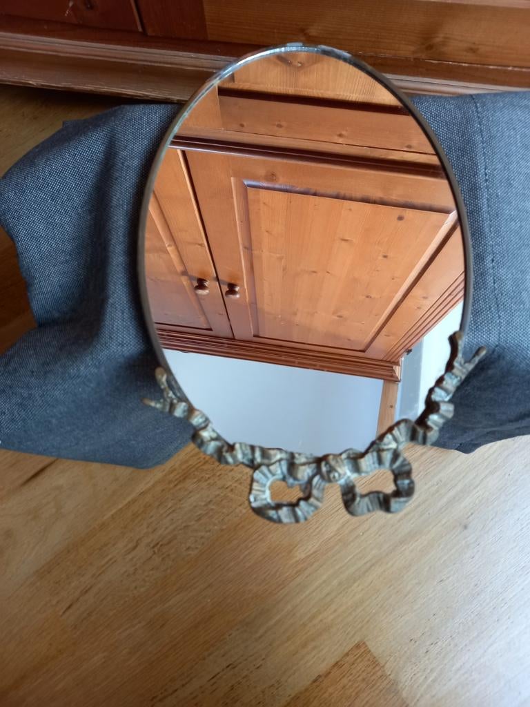 Vintage oude ovalen spiegel., Ophalen of Verzenden, Ovaal, Minder dan 50 cm, Minder dan 100 cm