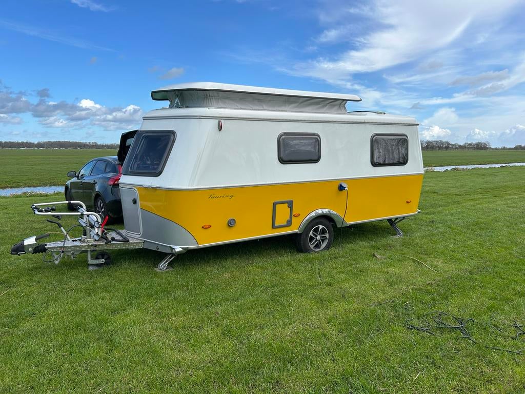 Eriba Touring 642 'Nugget Gold' - 2024, 75 kg, Omvormbare zithoek, Treinzit, Tot en met 3