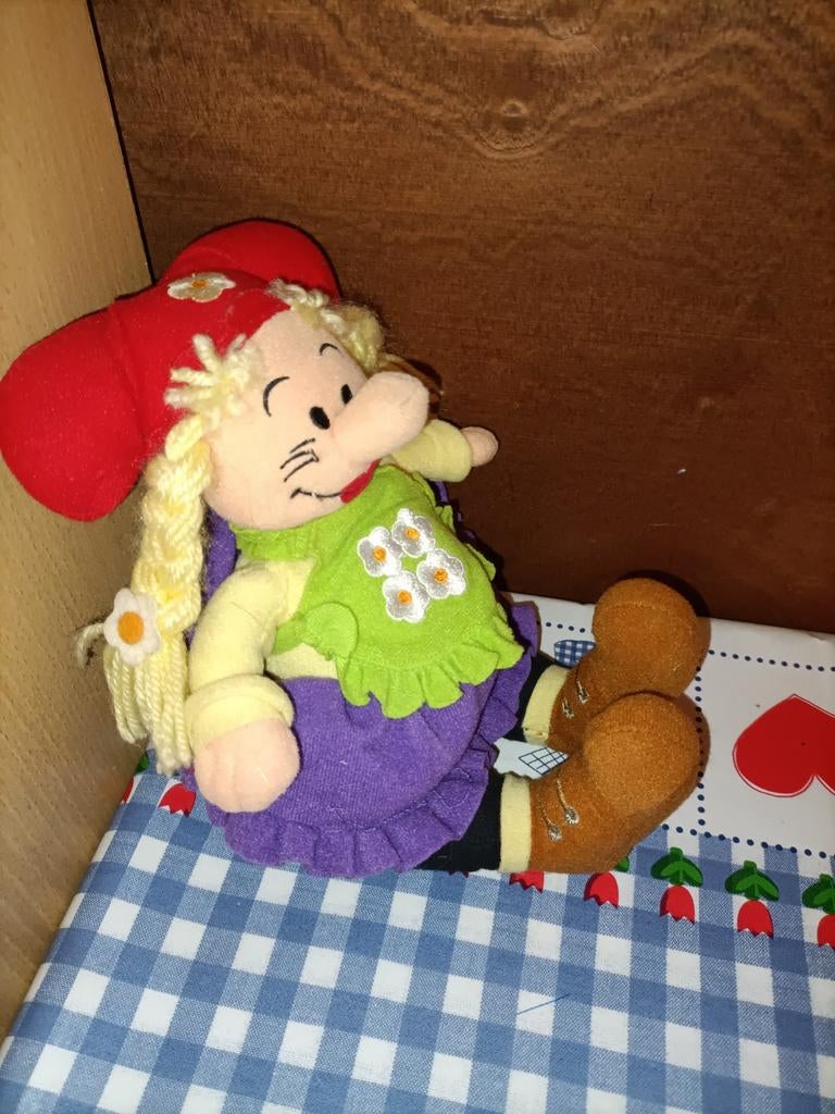 Kabouter Kwebbel knuffel 23 cm groot zittend, Ophalen of Verzenden, Zo goed als nieuw