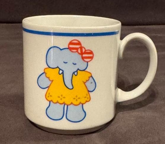 Vintage mok van Eversberg Bavaria - Babar de Olifant, Gebruikt, Ophalen of Verzenden, Overige stijlen, Kop(pen) en/of Schotel(s)