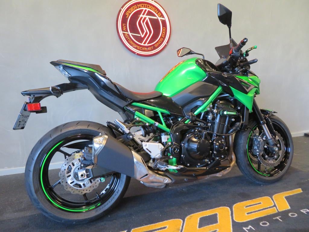 Kawasaki Z900 Z 900 NIEUWSTAAT WEINIG KM! (bj 2022) - foto 3