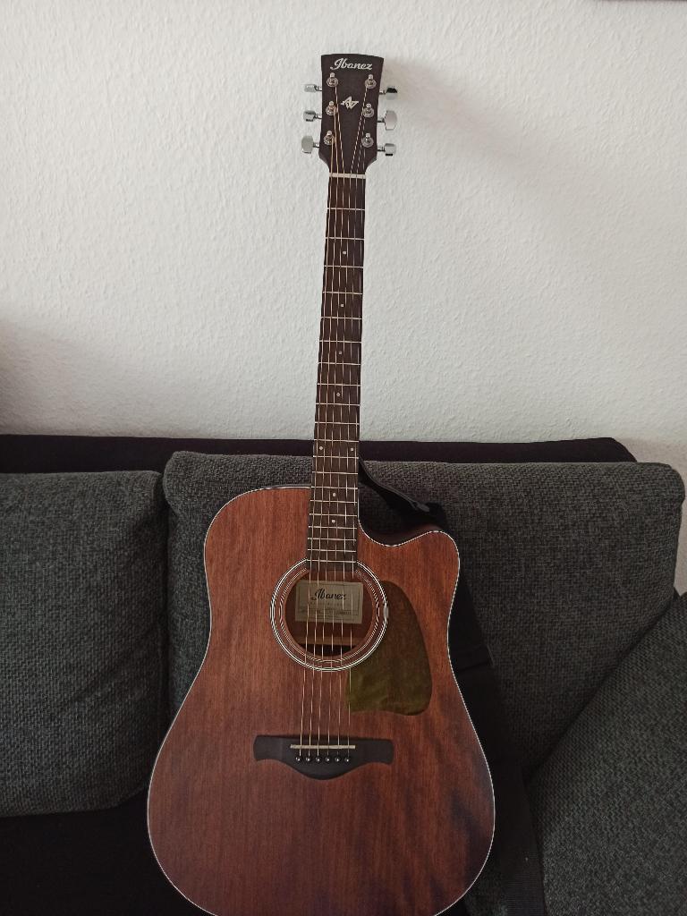 Ibanez acoustic guitar solid top, Muziek en Instrumenten, Ophalen, Gebruikt, Western- of Steelstringgitaar