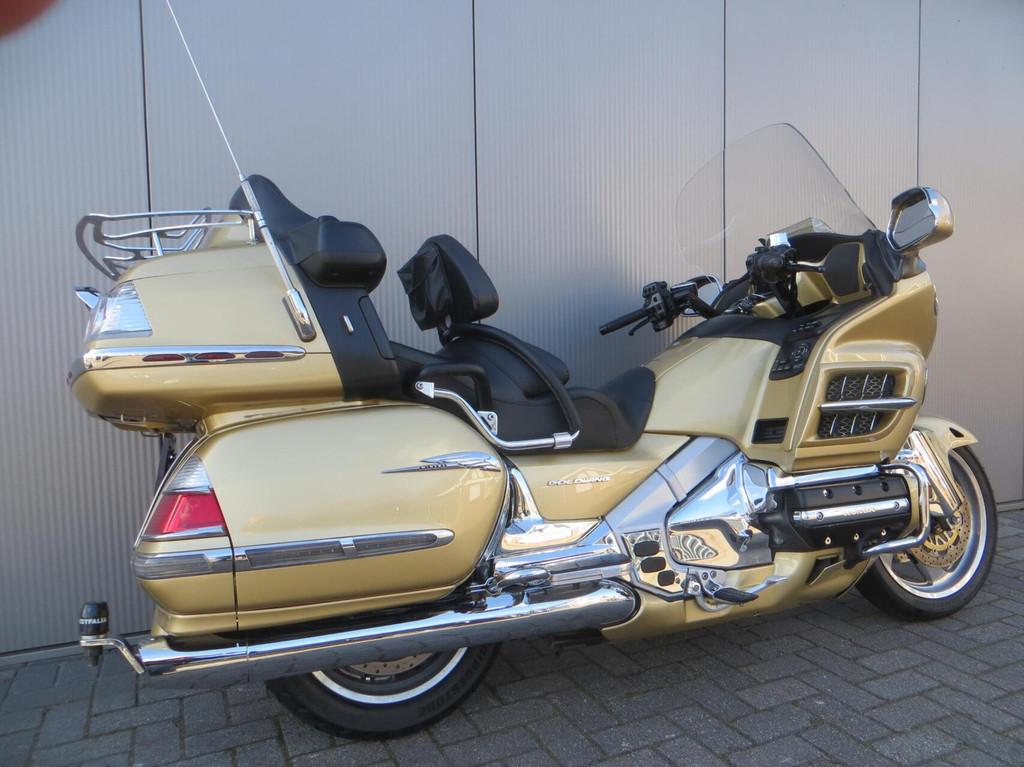 Honda GL 1800 Gold Wing Dual C-ABS Deluxe, Motoren, Bedrijf, Meer dan 35 kW, Toermotor, ABS