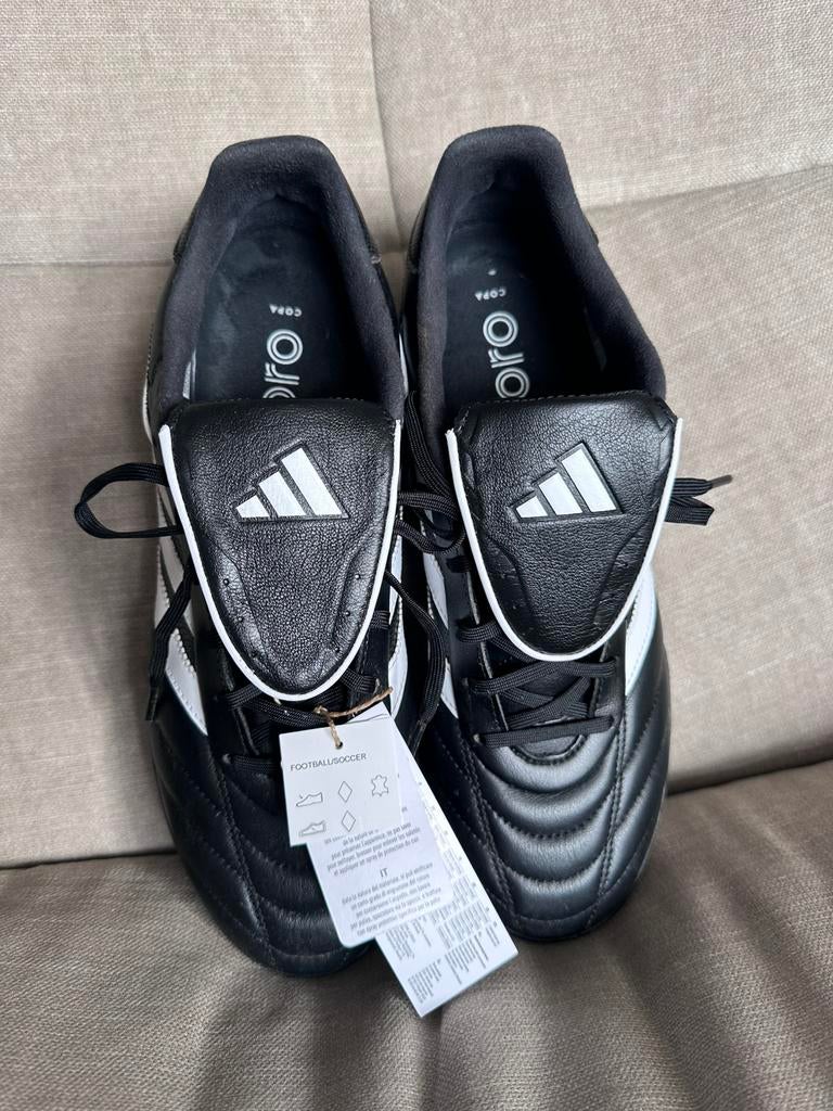 Heren voetbalschoenen maat 46, Sport en Fitness, Voetbal, Maat XS of kleiner, Ophalen of Verzenden, Zo goed als nieuw, Schoenen