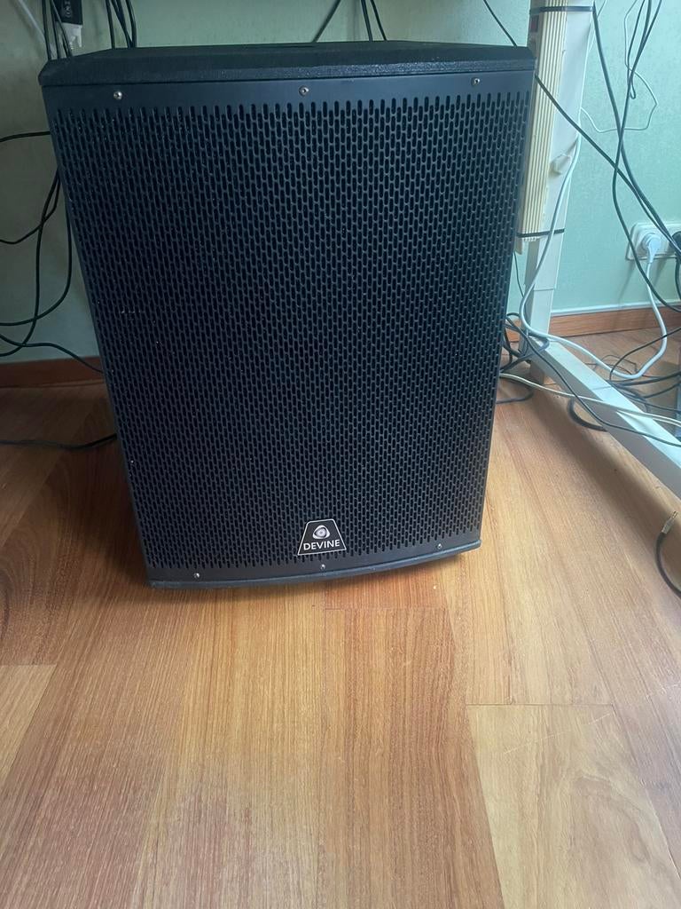 Actieve sub, Ophalen, Zo goed als nieuw, 500 tot 1000 watt