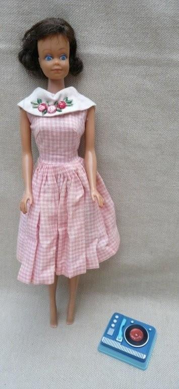 Barbie pop Midge met donker bruin haar, Verzamelen, Poppen, Ophalen of Verzenden, Gebruikt, Pop