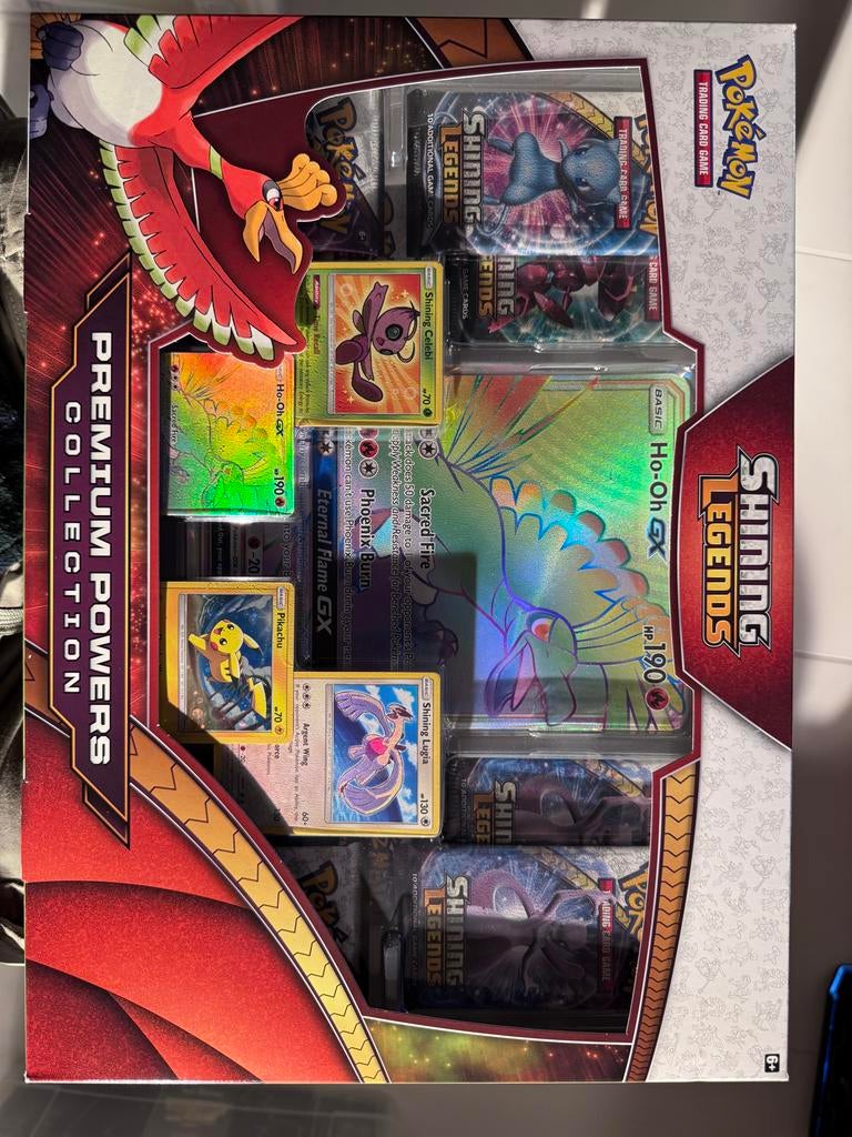 Pokémon TCG: Shining Legends Premium Powers Collection, Ophalen of Verzenden, Nieuw