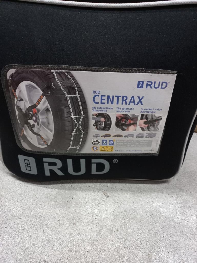 Te koop sneeuwkettingen, Ophalen, Zo goed als nieuw