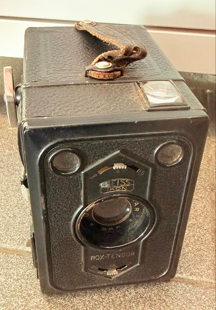 Zeiss Ikon Box-Tengor camera vintage !!, Audio, Tv en Foto, Fotocamera's Analoog, Gebruikt, Compact, Overige Merken, Ophalen of Verzenden